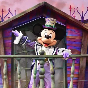 La Magie d&rsquo;Halloween Transforme Disneyland Paris en 2025